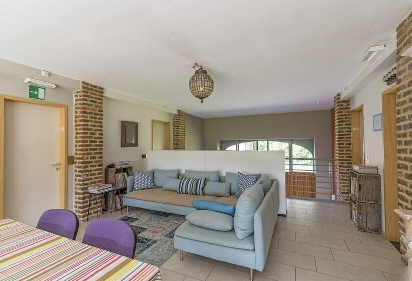 مبيت وإفطار Le Bon Voisin