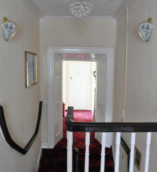 Bed and Breakfast Mulgrave Lodge
