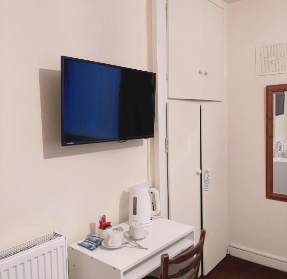Bed and Breakfast Mulgrave Lodge