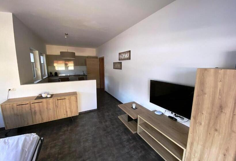 تختخواب و صبحانه Wellness Pension Jagahütt N