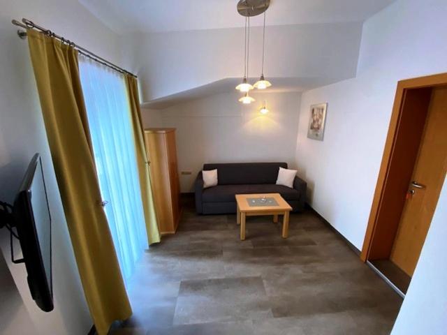 تختخواب و صبحانه Wellness Pension Jagahütt N