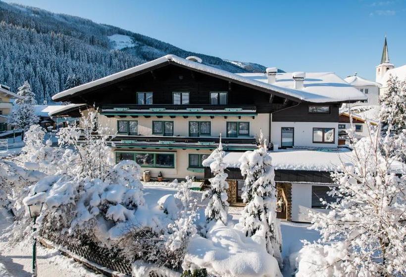 בית מלון כפרי Alpen Villa Rieder