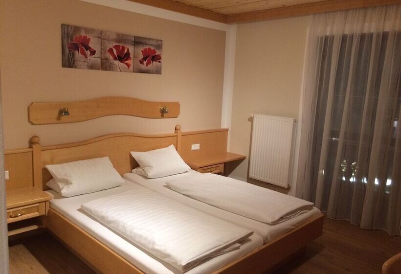 فندق Alpenrose Mühlbach Am Hochkönig