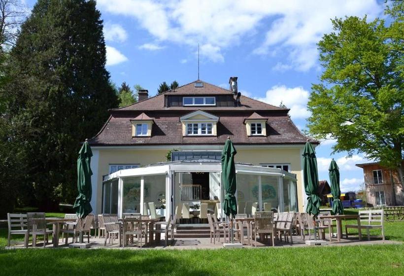 ホテル Das Grafengut