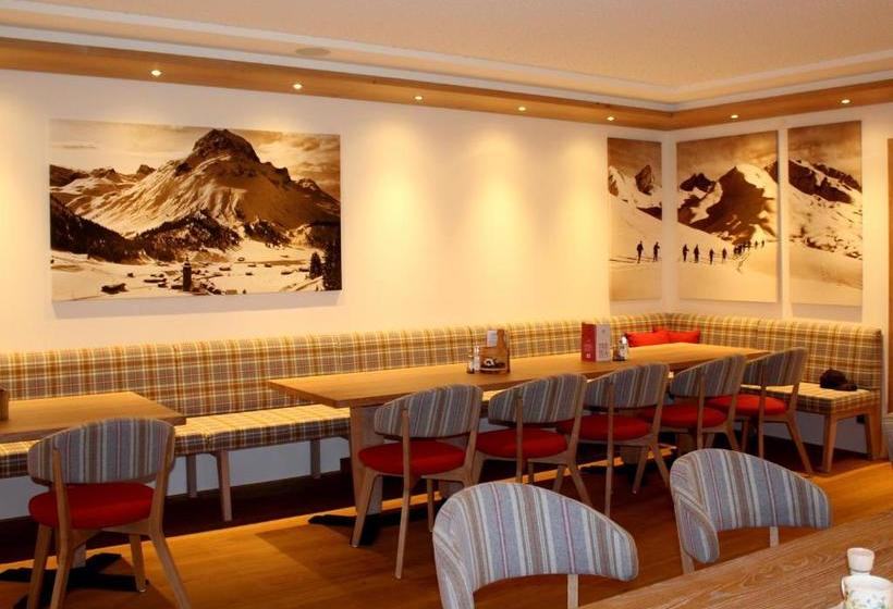 هتل Garni Lärchenhof