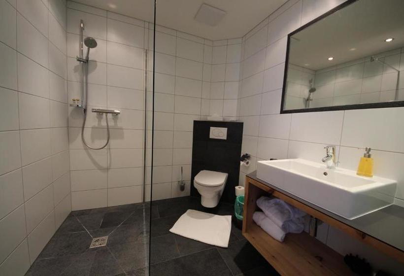 هتل Garni Lärchenhof