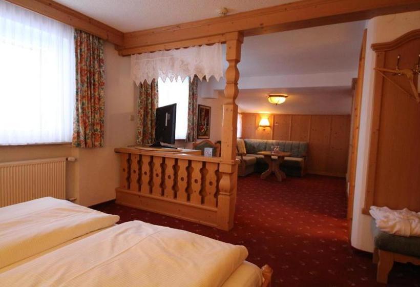 هتل Garni Lärchenhof