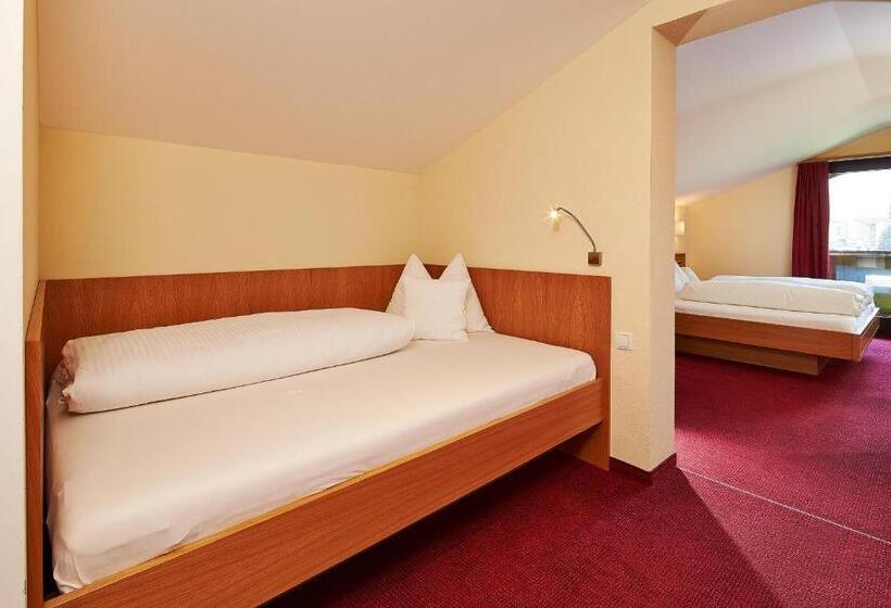 هتل Garni Maria Theresia