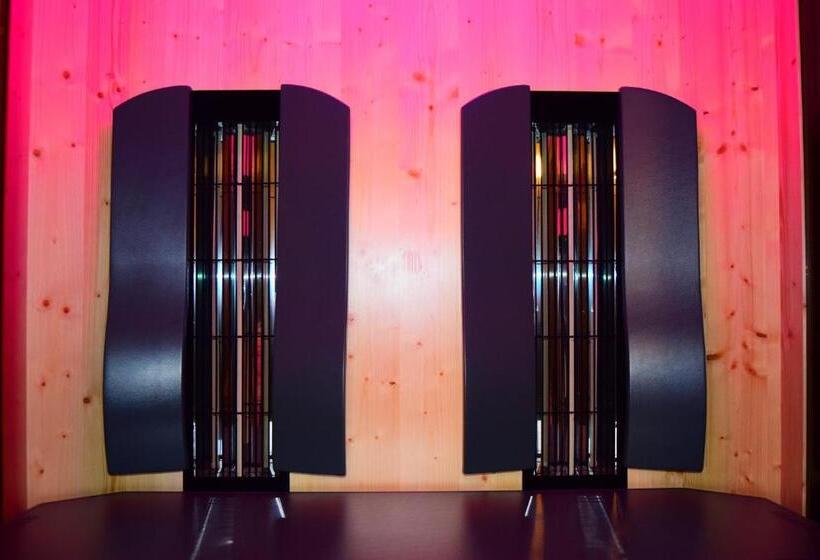 هتل Garni Maria Theresia