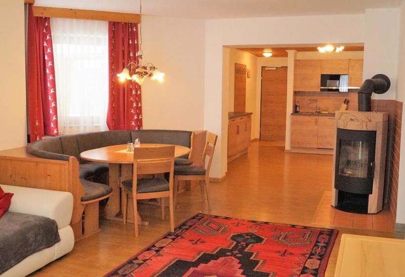 בית מלון כפרי Sieglhub Chalets   Appartements