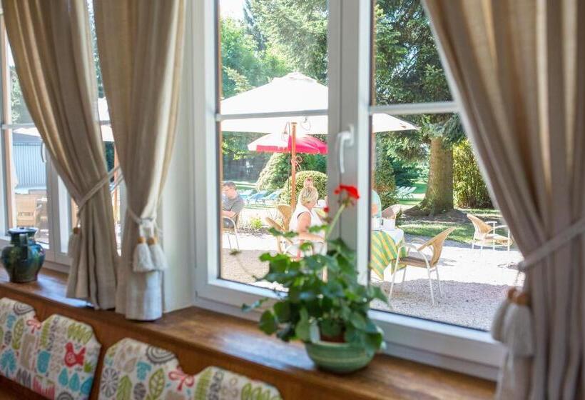 هتل Villa Konstanze