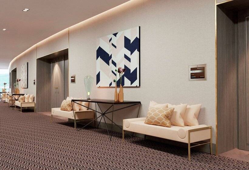 هتل Hilton Tangier City Center