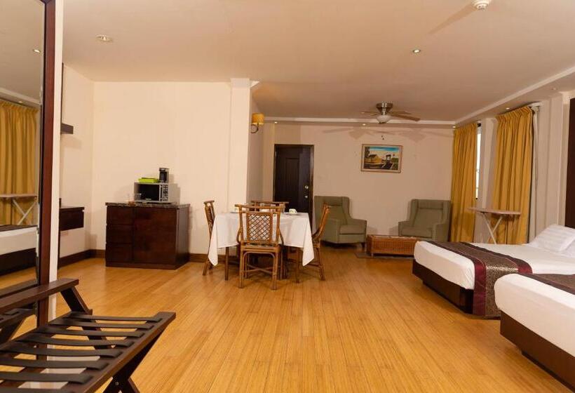 هتل Herdmanston Lodge