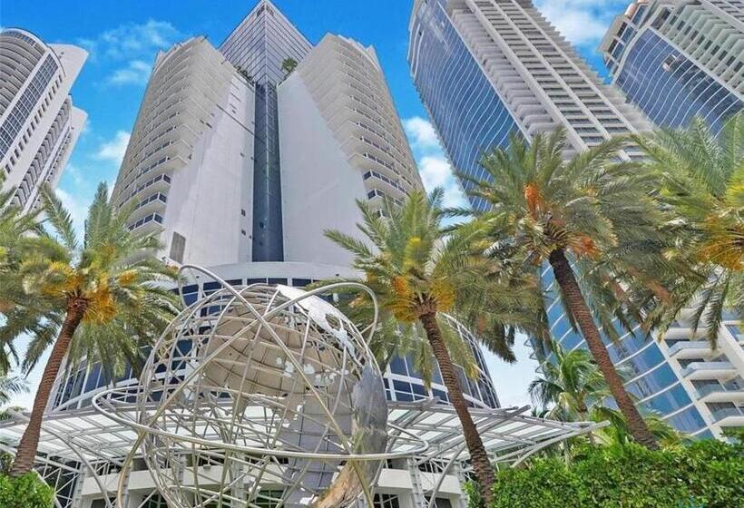 בית מלון כפרי Private Ocean Condos At Trump Sunny Isles