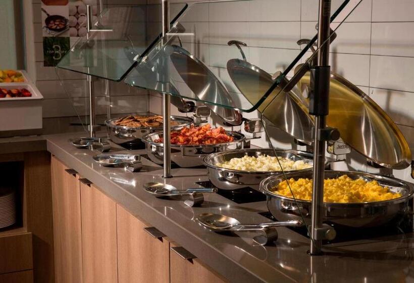 هتل Residence Inn Miami Sunny Isles Beach