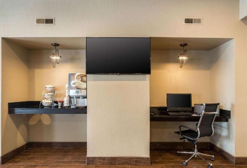 هتل Sleep Inn & Suites West Des Moines Near Jordan Creek