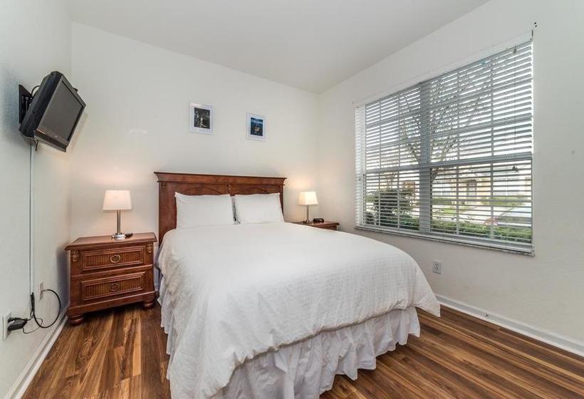 בית מלון כפרי Windsor Hills  Global Resort Homes