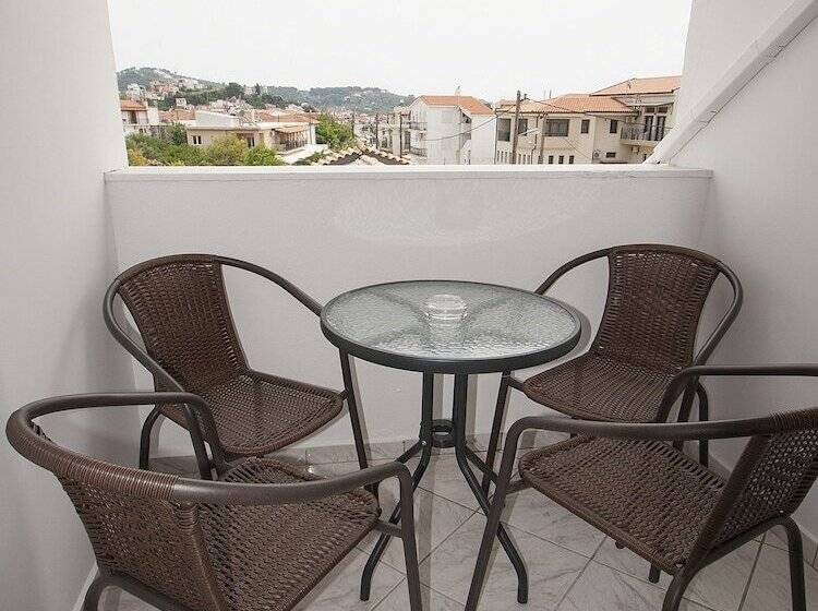 Pineapple Skiathos