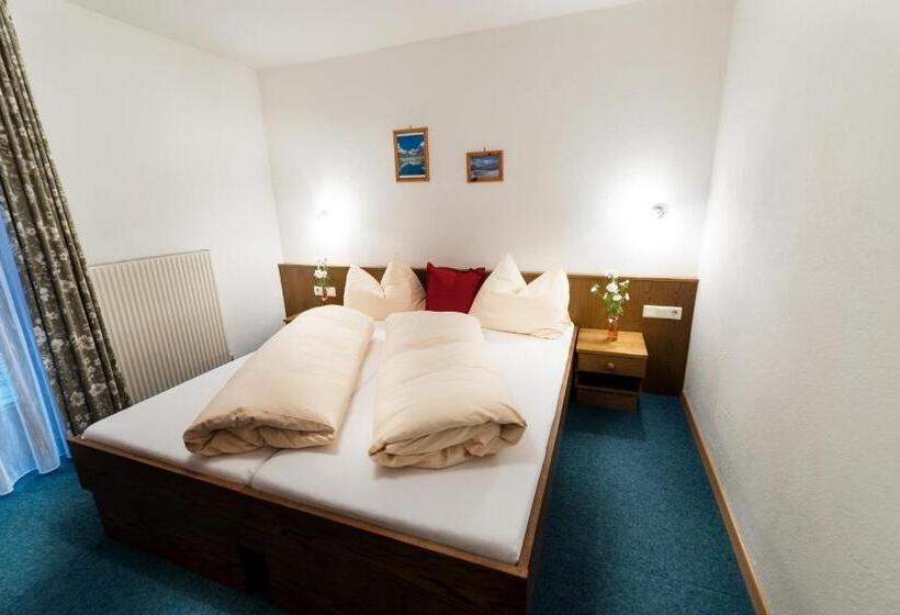 Quality Hosts Arlberg Hotel Gasthof Freisleben