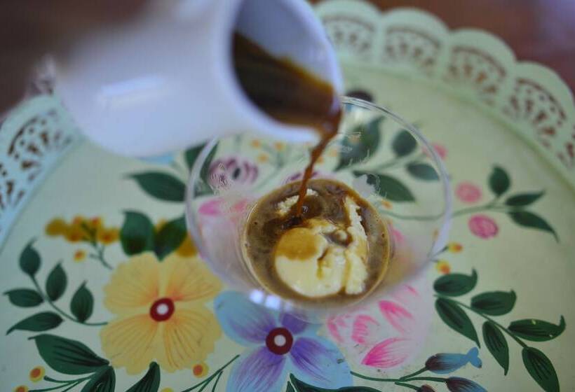 Bed and Breakfast Innsense