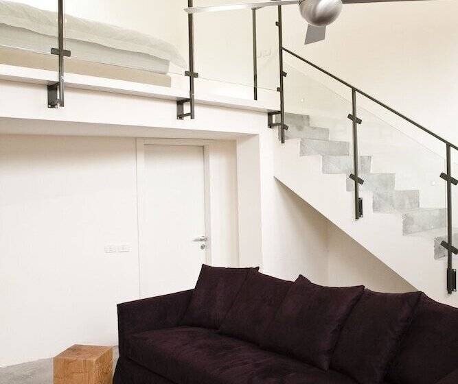 Bed and Breakfast Innsense