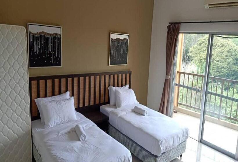 5pax Gold Coast Morib Resort   Banting Sepang Klia Tanjung Sepat
