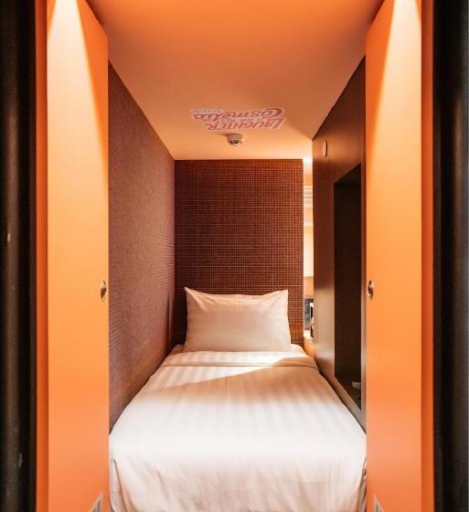 هتل Capsule Transit Klia 2    International Departure, Satellite Building, Level 2