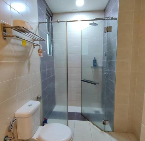 هتل Shaftsbury Residence Cyberjaya With Free Parking & Netflix