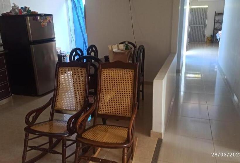 هتل Trinz Deluxe Valledupar