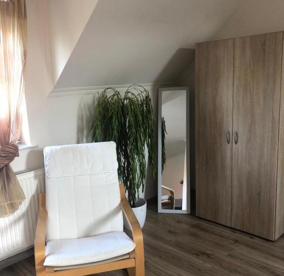 ベッドアンドブレックファースト Judit Vendégház