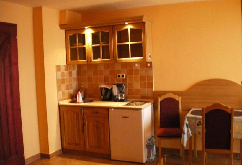 Bed and Breakfast Mediterrán Apartmanok Harkány