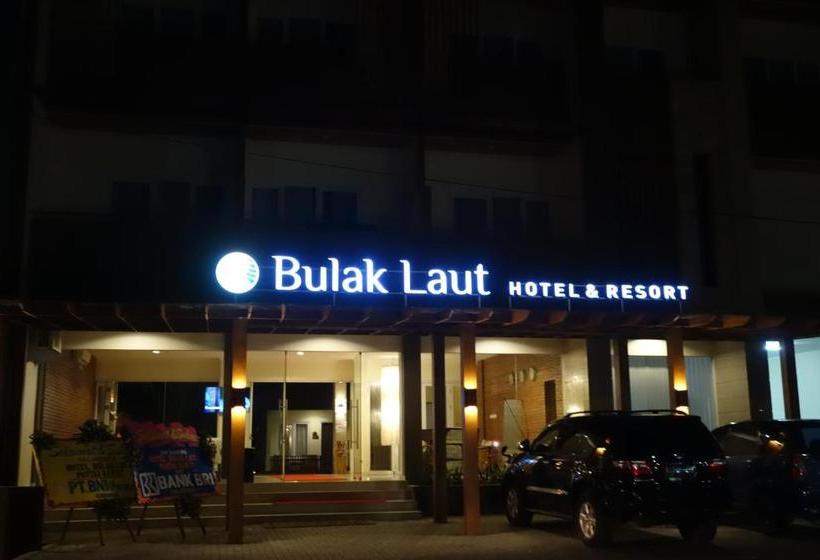هتل Bulak Laut  & Resort