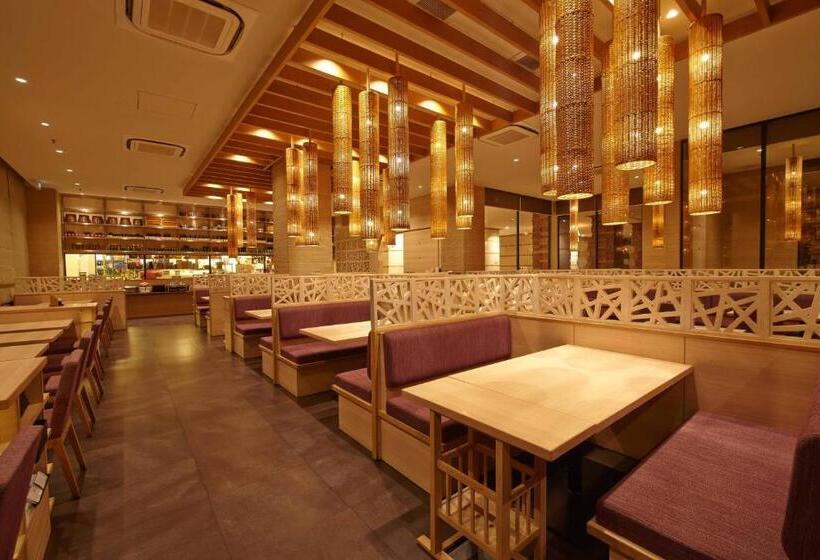 בית מלון כפרי Axia South Cikarang Service Apartment