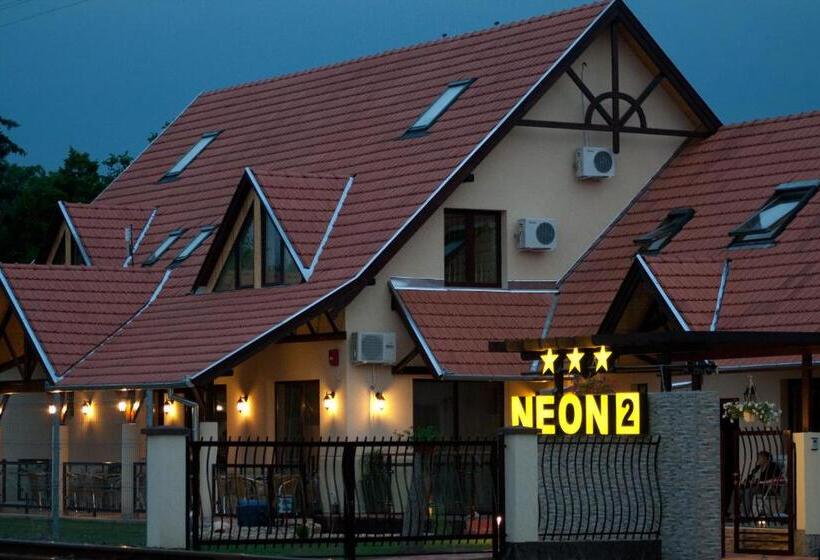호텔 Neon2   Vendégház