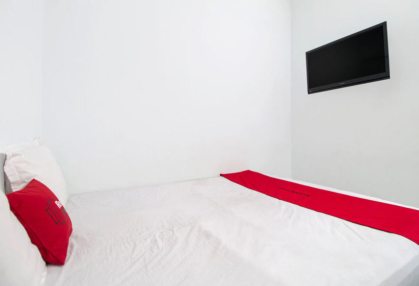 هتل Reddoorz @ Tebet Utara