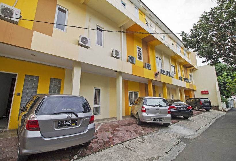 هتل Reddoorz @ Tebet Utara