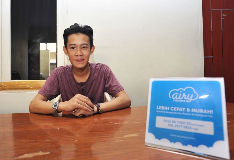 هتل Reddoorz @ Tebet Utara