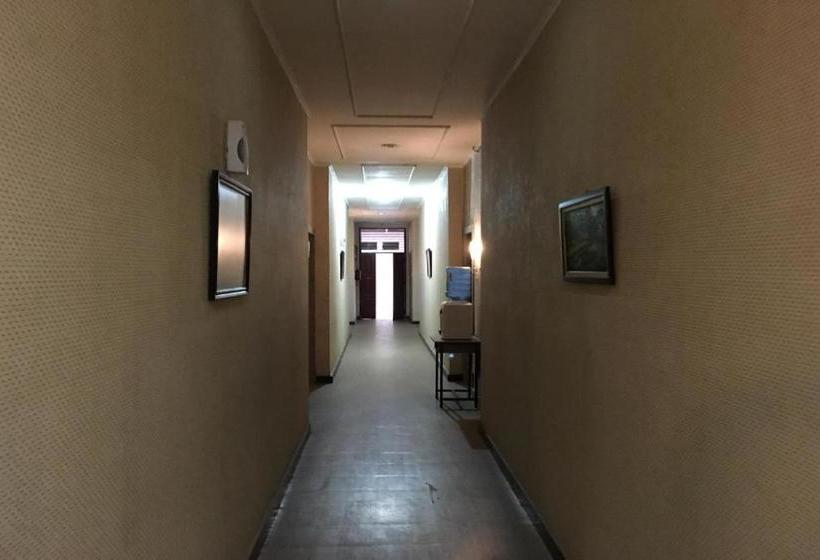 Edotel Syariah Nilam Sari Mitra Reddoorz