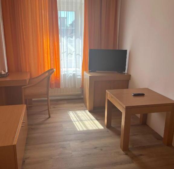 City Hotel Post 15