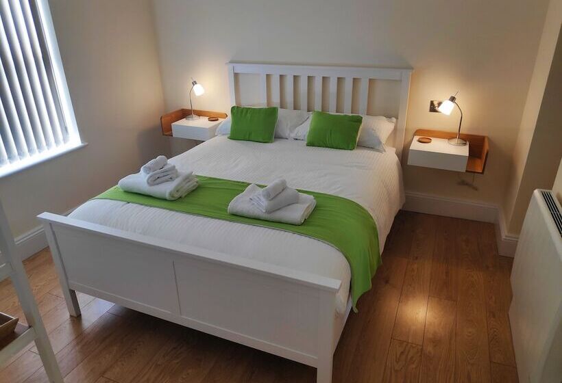 Chandlers Lodge B&b
