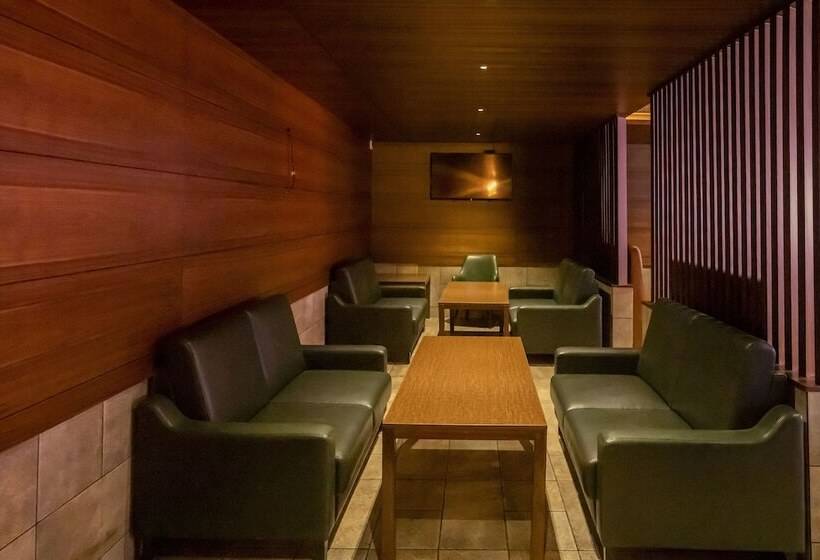 فندق Ananth The Grand