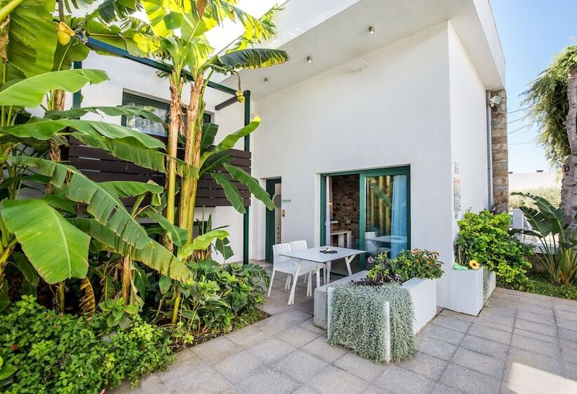 هتل Village Esperia