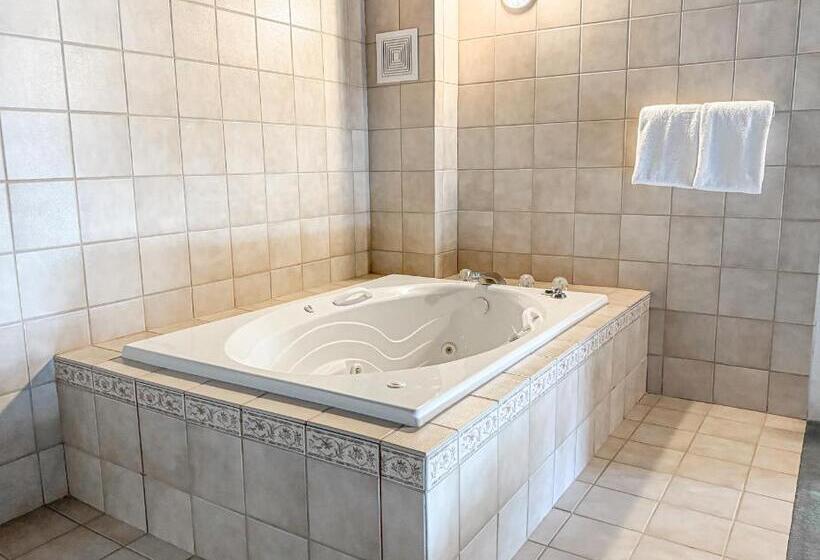 فندق Whitecap Mountains Resort