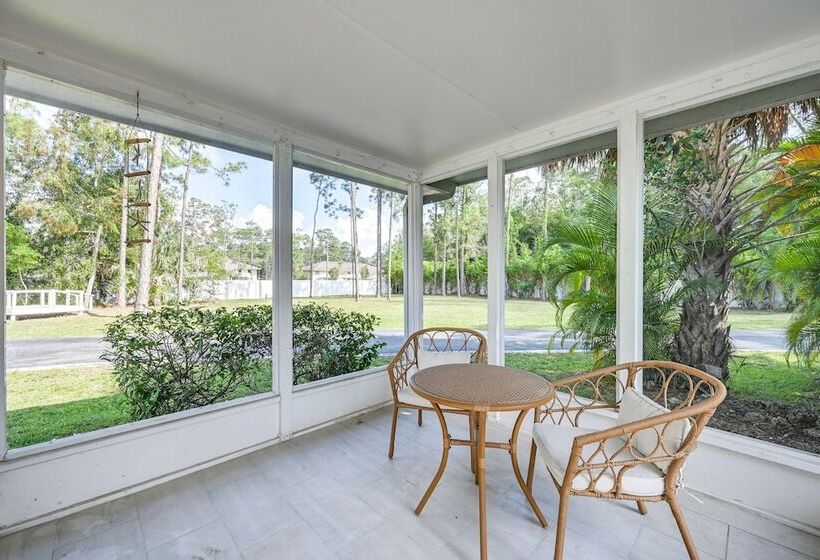 Modern Naples Duplex Home ~ 7 Mi To Beach!