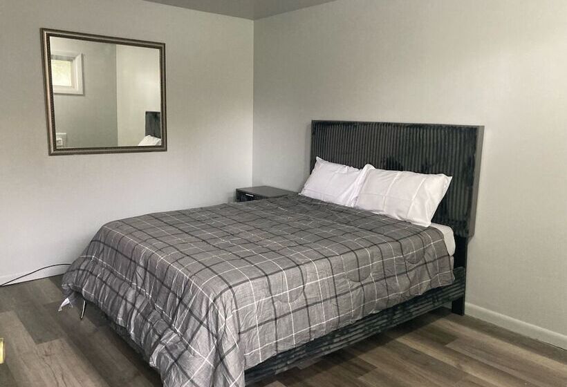 Motel 81