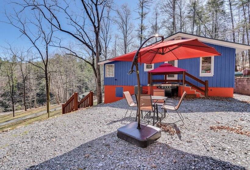 Riverfront Blue Ridge Cabin W/ Private Beach!