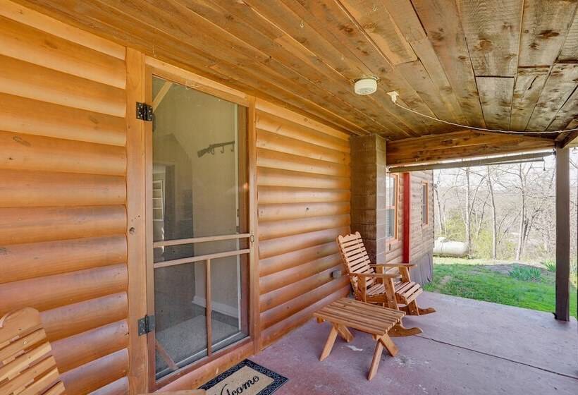 Serene Guion Cabin < 1 Mi To The White River!