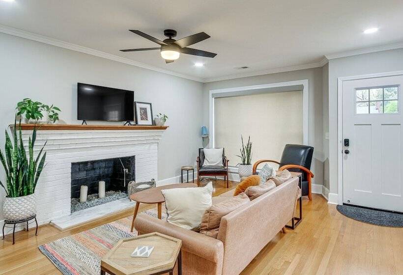 Updated Columbia Home W/ Patio   4 Mi To Usc!