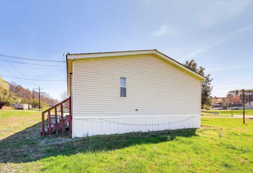 Valley View Lodge  Rural Home In Bridgeport!