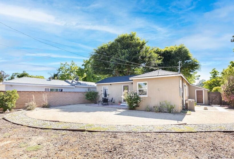 Balcom By Avantstay Newly Furnished Valley Home